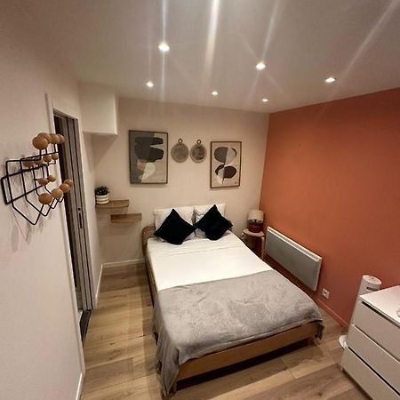 Apartament Modern And Warm Fully Renovated Split Level Apart Steps Away From The Grands Boulevard Paryż Zewnętrze zdjęcie