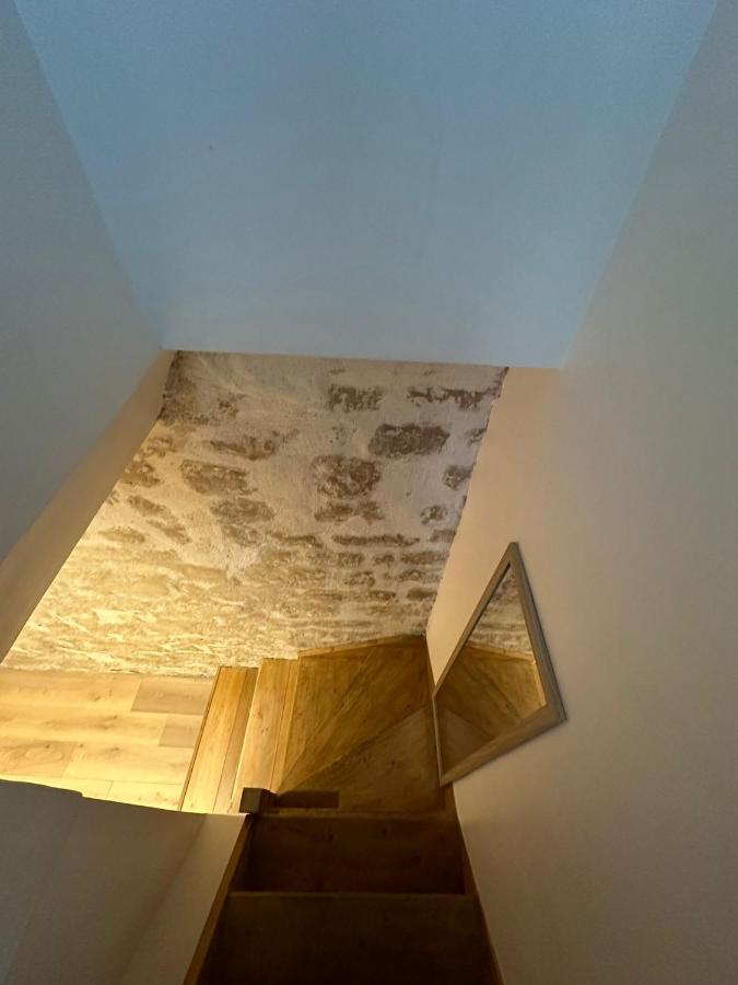 Apartament Modern And Warm Fully Renovated Split Level Apart Steps Away From The Grands Boulevard Paryż Zewnętrze zdjęcie